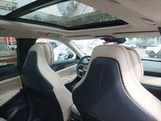 LYNK & CO 08 PHEV MORE 350 CV