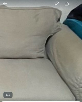 Sofá 2 plazas Ikea beige + fundas roja y blanca