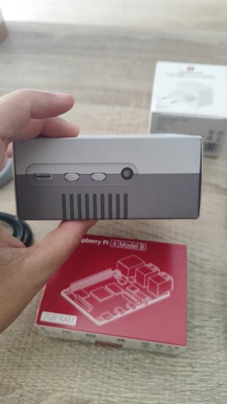 Raspberry Pi 4 Model B 2GB RAM NUEVA Y PRECINTADA