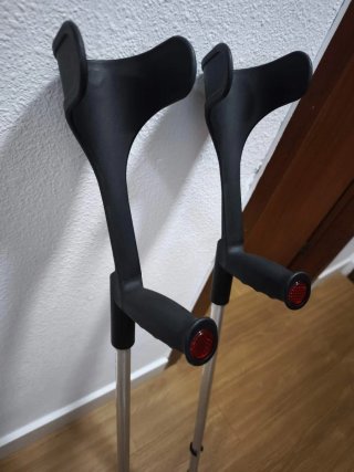 Muletas Adulto Regulables de aluminio