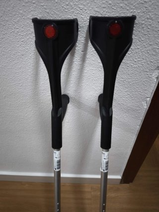 Muletas Adulto Regulables de aluminio