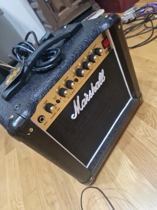 Amplificador Marshall DSL1 Válvulas