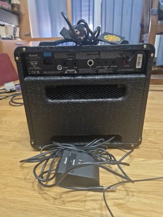 Amplificador Marshall DSL1 Válvulas
