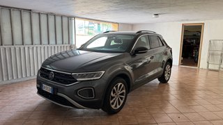 Volkswagen T-Roc 2023