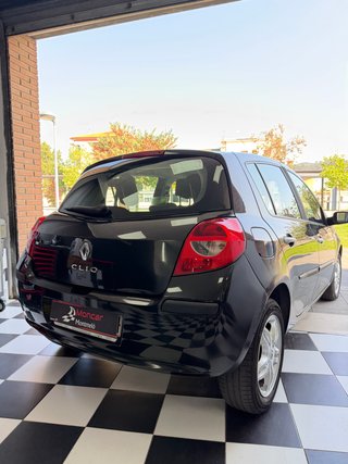 Renault Clio SOLO 70.000KM!!