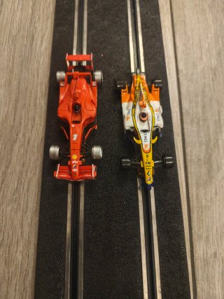 SCALEXTRIC COMPACT 2 COCHES F1