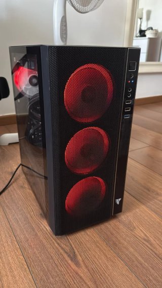 Ordenador Gaming MSI Negro y Rojo