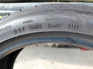Neumático 245/40R19