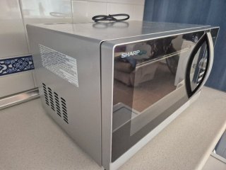 Microondas horno Sharp R-843 IN con Grill