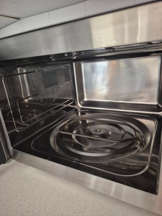 Microondas horno Sharp R-843 IN con Grill