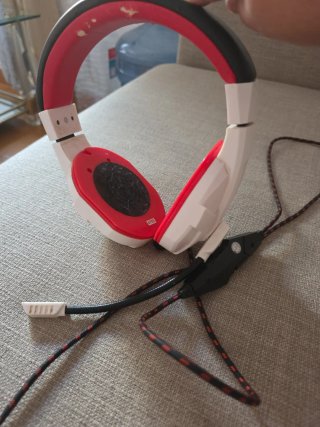 Auriculares gaming azul y blanco
