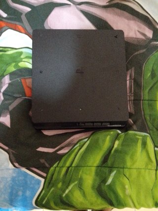PS4 Slim 500GB Negra