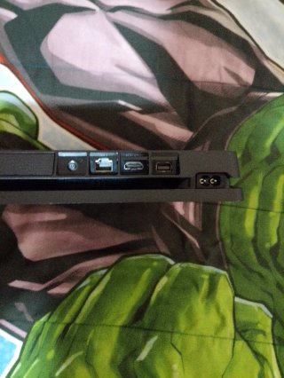 PS4 Slim 500GB Negra
