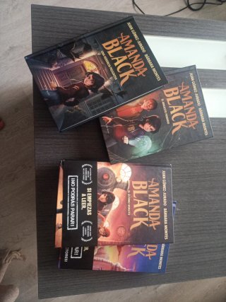 Amanda Black 1, 2,3,y 4