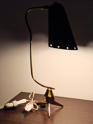 Lampada da tavolo anni '60 tripode