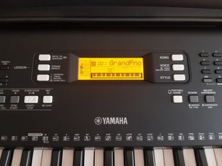 Yamaha PSR-E363 Teclado + Soporte