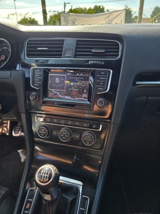 VW GOLF GTI 230cv 2014