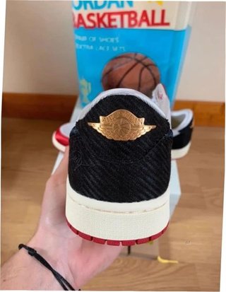 Jordan 1 Retro Low OG Trophy Room Talla 43