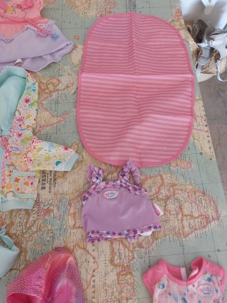 Muñeca Baby Born con Accesorios