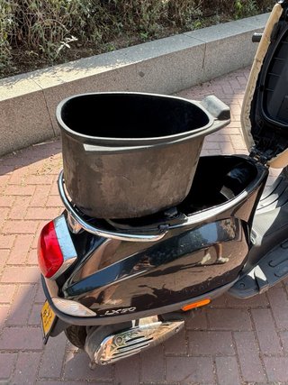 Piaggio Vespa 50cc Scooter Negra
