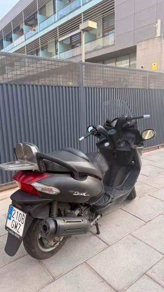 Kymco Super Dink 125cc Negra