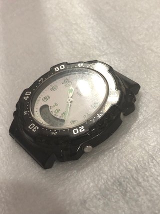 Reloj Casio Analógico-Digital Blanco y Negro