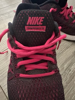 Zapatillas Nike Pegasus 32 Mujer Negro/Rosa