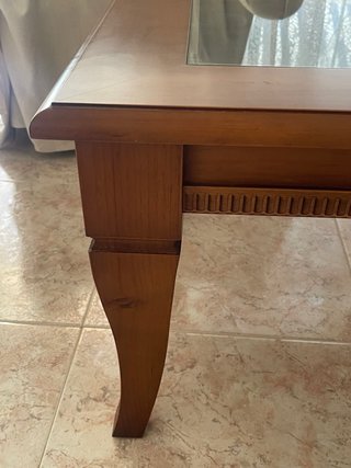 Mesa de centro madera y cristal estilo clásico