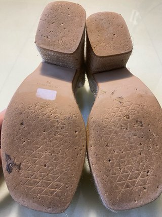 Sandalias Vidorreta plataforma flores beige