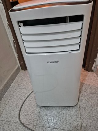 Aire Acondicionado Comfee Blanco