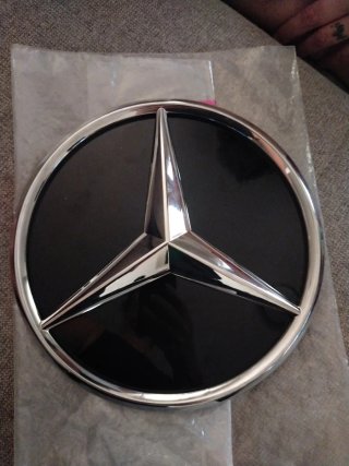 Mercedes-Benz insígnia