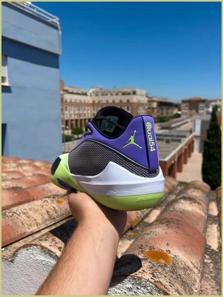 Jordan Triangle Q54