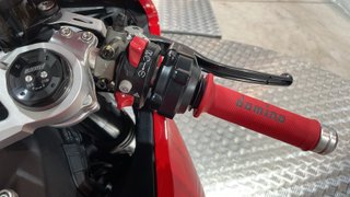 Ducati Panigale V2 - 2022 - 11.250 KM