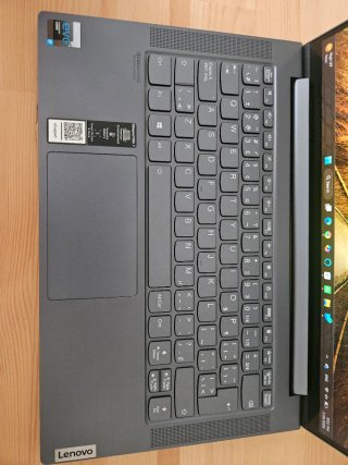 Lenovo IdeaPad Slim 7 14 i7 11th Gen 16GB RAM
