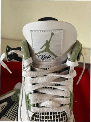 Jordan 4 Retro Seafoam Talla 41 Nuevas