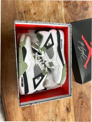 Jordan 4 Retro Seafoam Talla 41 Nuevas