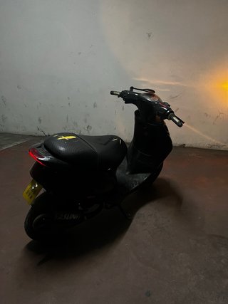 Piaggio Zip SP refrigerada por agua