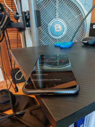 iPhone 8 64GB Space Gray