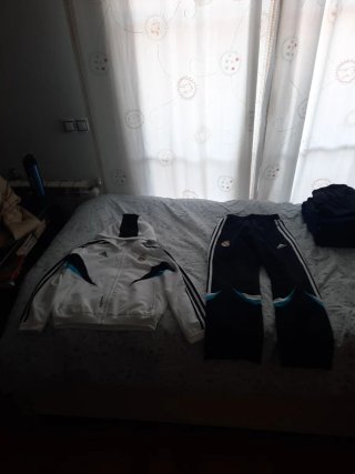 Conjunto Real Madrid Adidas Sudadera y Pantalón