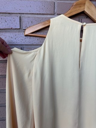 Blusa Diabless amarilla Talla 38