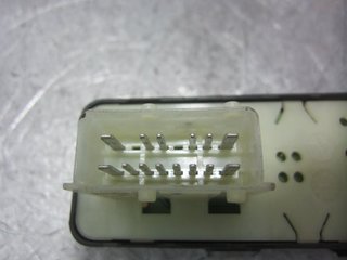 MANDO ELEVALUNAS DELANTERO IZQUIERDO CITROEN C3 96647495XT 1697187