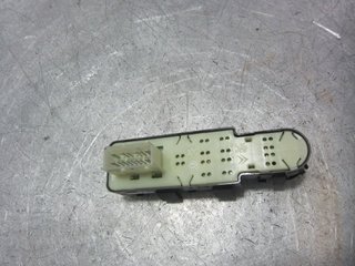 MANDO ELEVALUNAS DELANTERO IZQUIERDO CITROEN C3 96647495XT 1697187