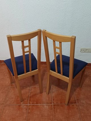 IKEA Juego de 4 sillas de madera y tela