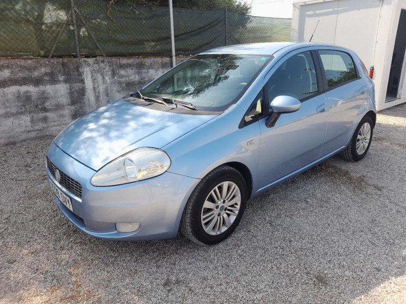 FIAT GRANDE PUNTO SOLO 28.000KMS!! - foto 1