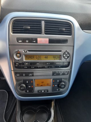 FIAT GRANDE PUNTO SOLO 28.000KMS!!