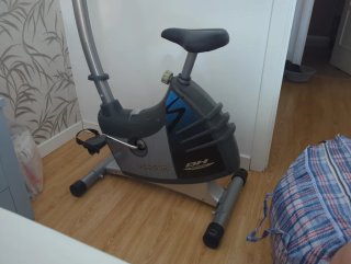 Bicicleta Estática BH Fitness