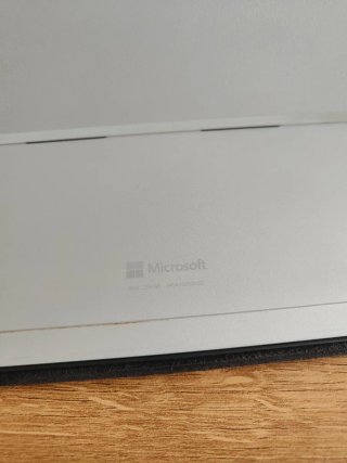 Microsoft Surface Pro 7 con teclado