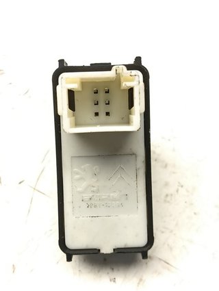 MANDO ELEVALUNAS DELANTERO DERECHO PEUGEOT 3008 B