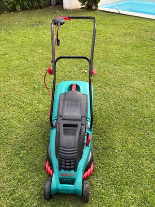 Cortacésped eléctrico Bosch Rotak 37