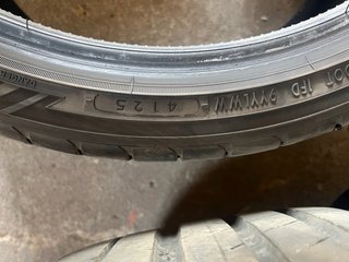 Neumáticos Yokohama Advan V107 235/35R19 91Y